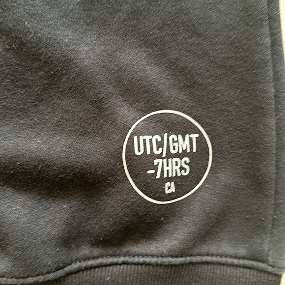 ⭐️ 2 for $10 OR $7 each ⭐️. 
H&M Printed Hoodie * US S - Picture 4 of 6